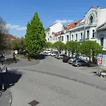 Ovaros