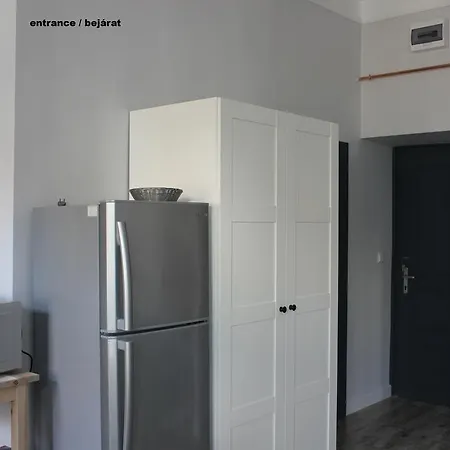 Διαμέρισμα Ovaros *