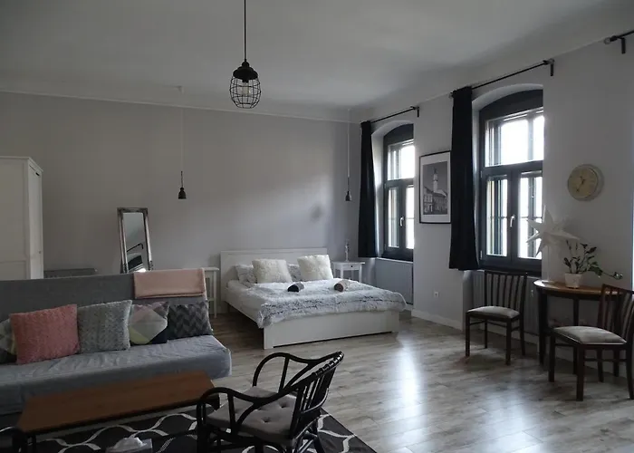 Ovaros Διαμέρισμα Veszprém