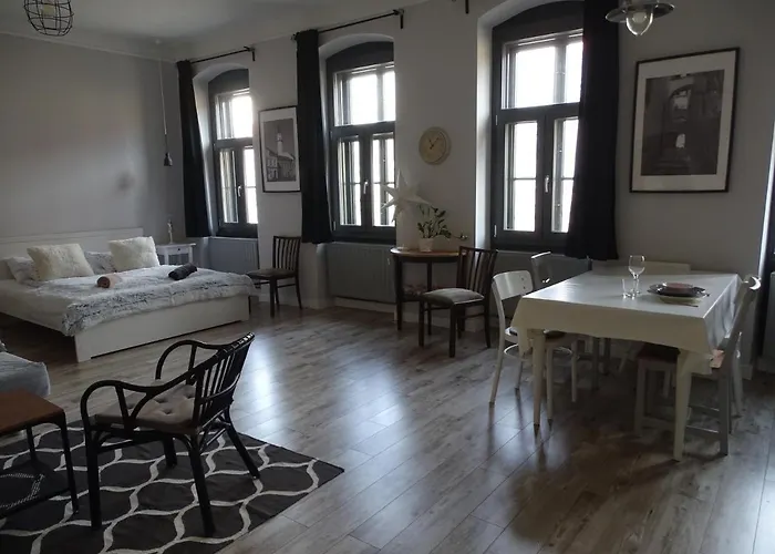 Ovaros Διαμέρισμα Veszprém